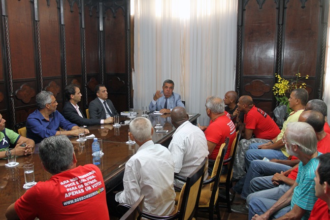 13-04-16 Corpo de bombeiro