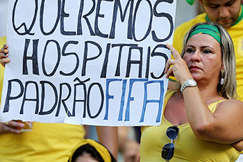 Protestos-durante-a-Copa-das-Confederacoes-Dominus_350