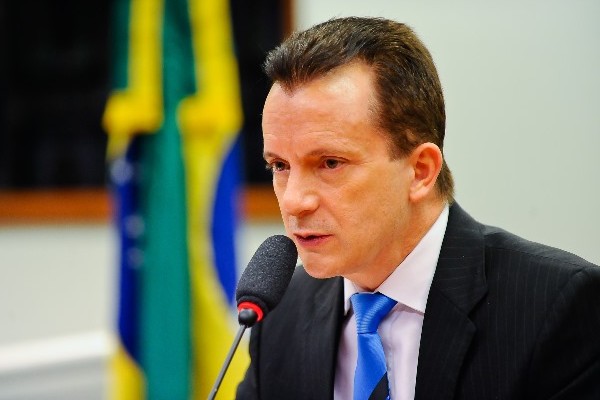 celso-russomanno-prb-liberacao-da-fosfoetanolamina-a-pacientes-com-cancer-foto-douglas-gomes-26-02-16-e1456497409627