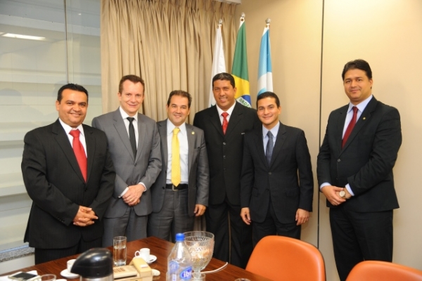 dejorge-fabricio-prb-recebido-por-marcos-pereira-foto-douglas-gomes-15-03-16