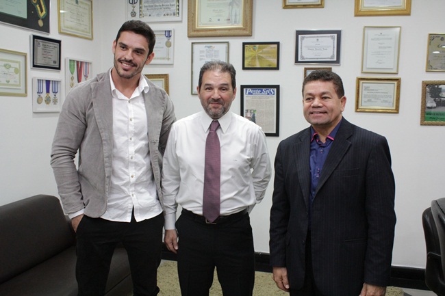 Fabinho Câmara _ senador lopes