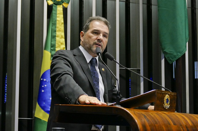 Plenário do Senado Federal durante sessão deliberativa ordinária. 

Em discurso, senador Eduardo Lopes (PRB-RJ.

Foto: Roque de Sá/Agência Senado