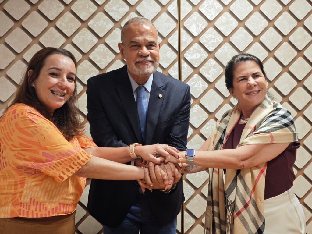 a292ef95-5085-47b6-a18f-14a2f8a80012